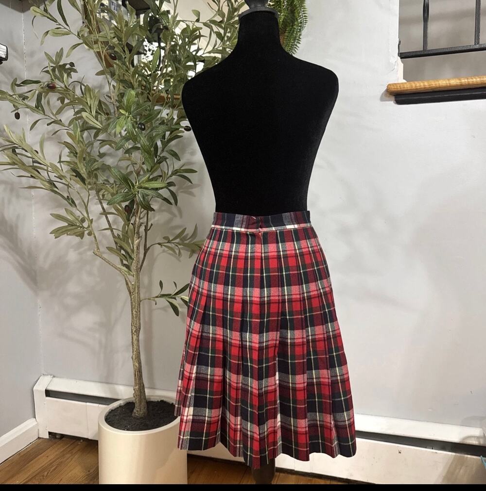 Vintage Talbots Plaid 100% Wool Midi Skirt Size 4p Pleated Oktoberfest